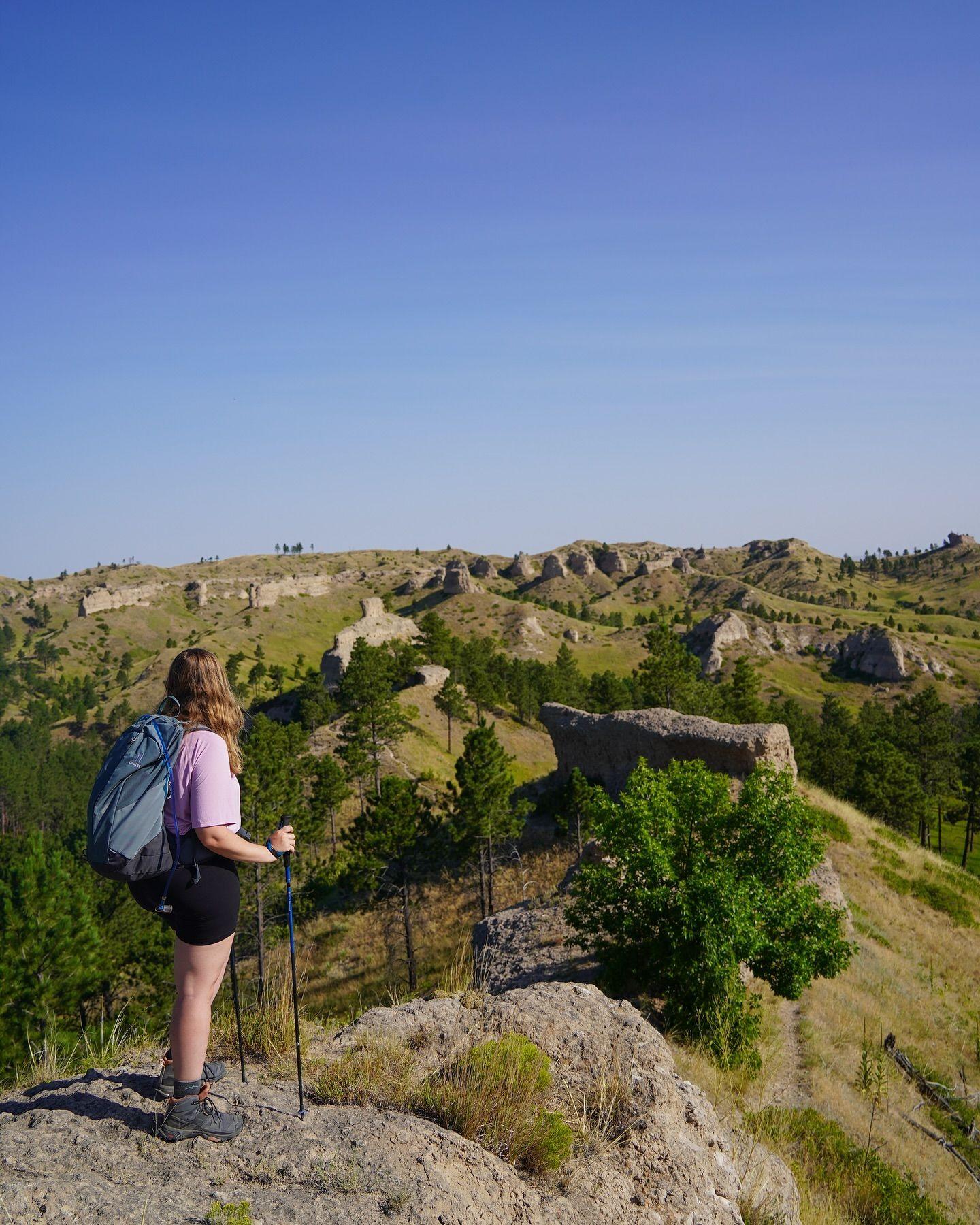 A couple weeks ago, I hiked in my 46th state: Nebraska 🌾